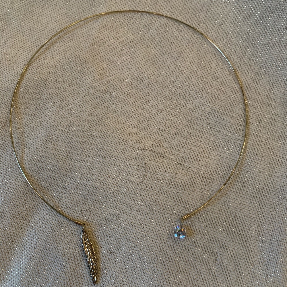 Express necklace